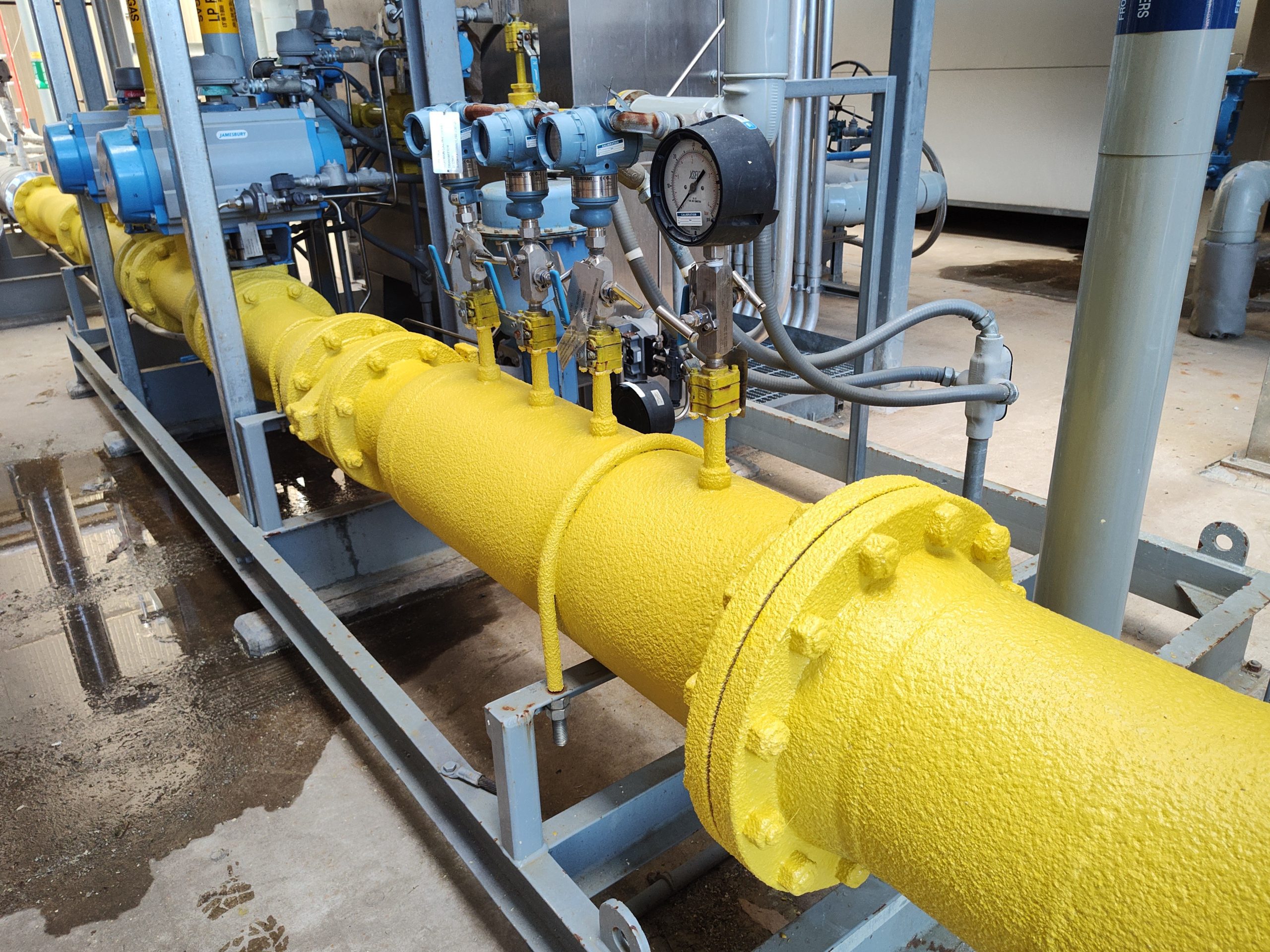 How Industrial Coatings Protect Equipment and Extend Lifespan