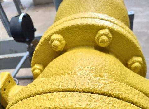 yellow coated pipe